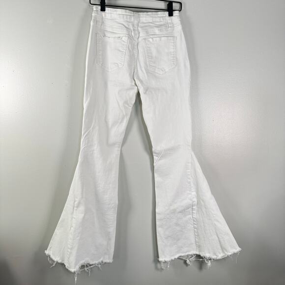 Wisteria Lane White Flared Bell Leg Raw Hem Denim Pants Mid Rise Retro Size M - Picture 11 of 12